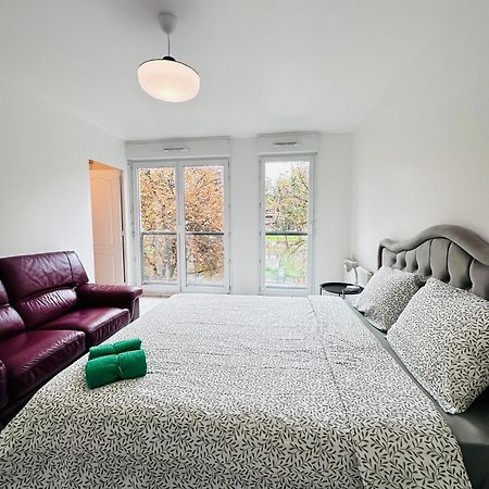Sri-Indo Bobigny Paris Apartment Luaran gambar