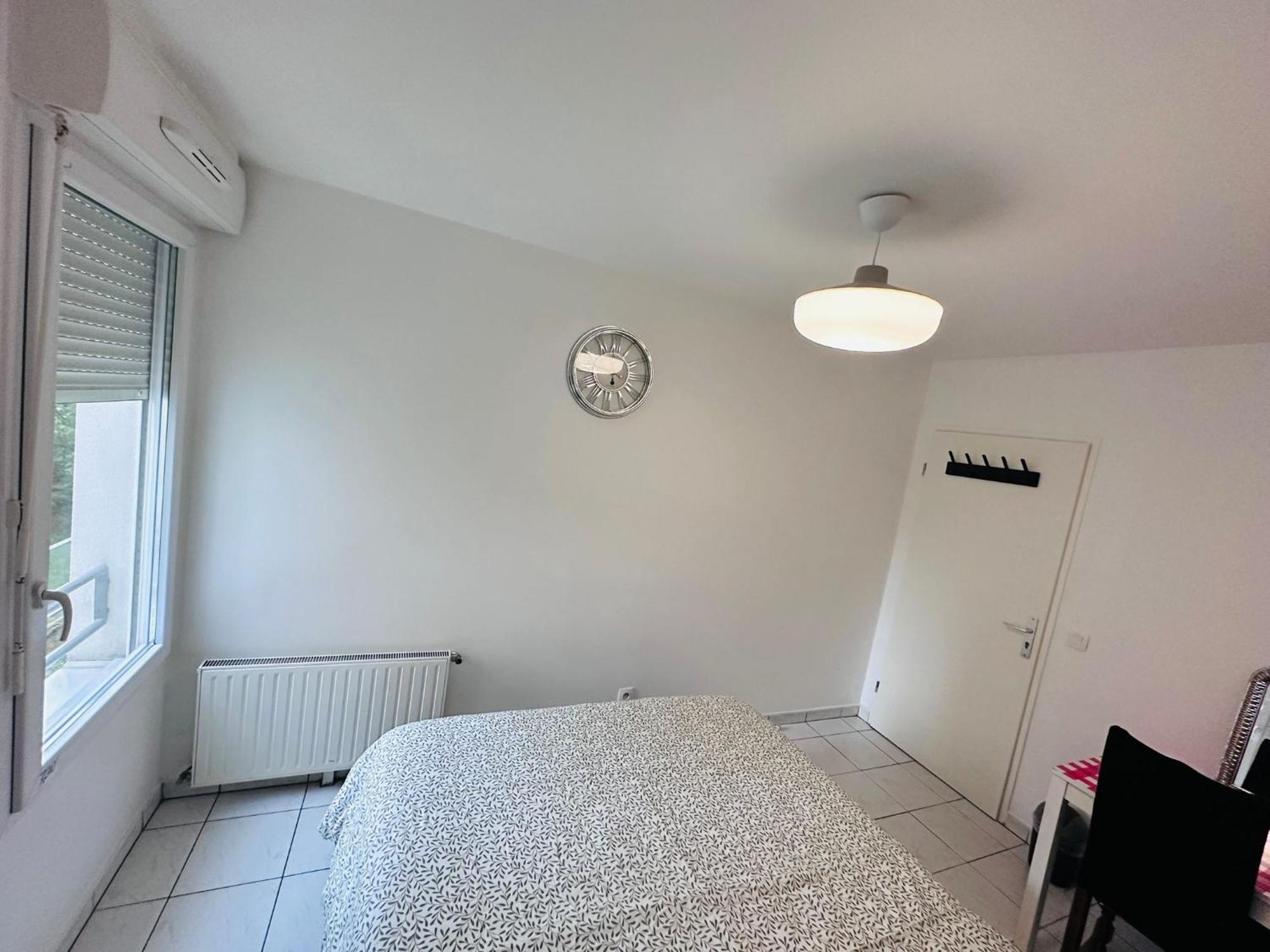 Sri-Indo Bobigny Paris Apartment Luaran gambar
