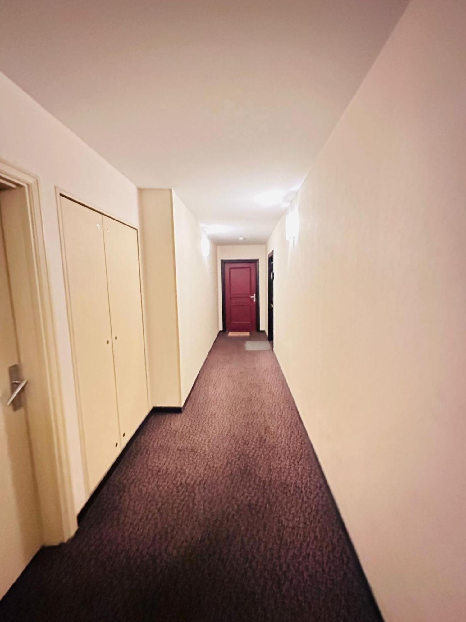 Sri-Indo Bobigny Paris Apartment Luaran gambar